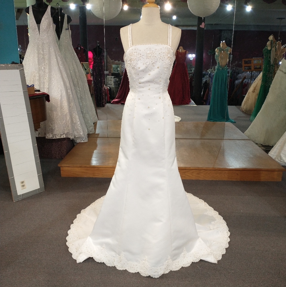 Wedding dress